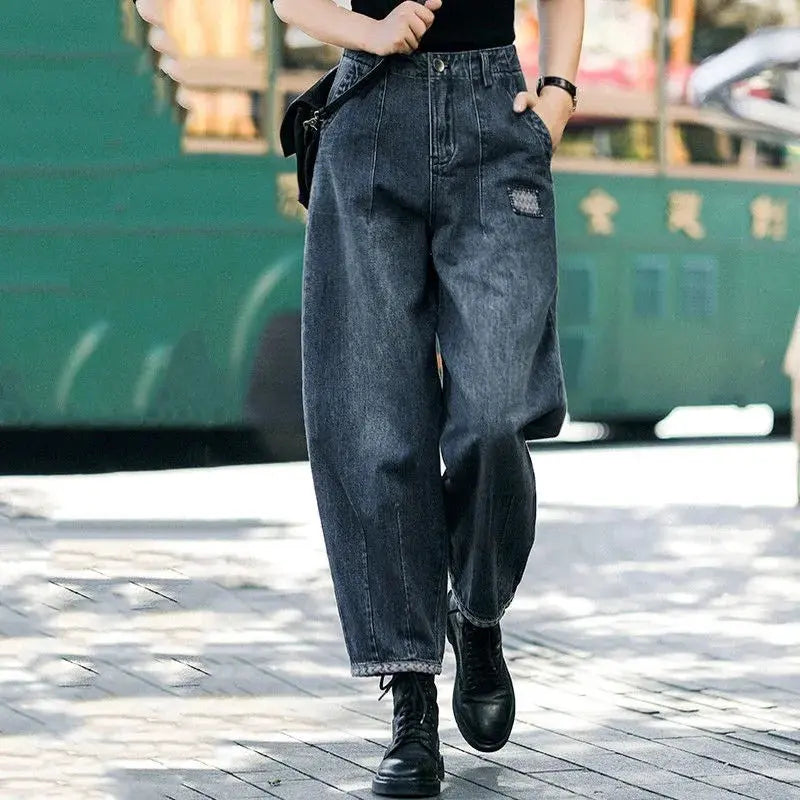 Fashionable High Waist Straight Jeans