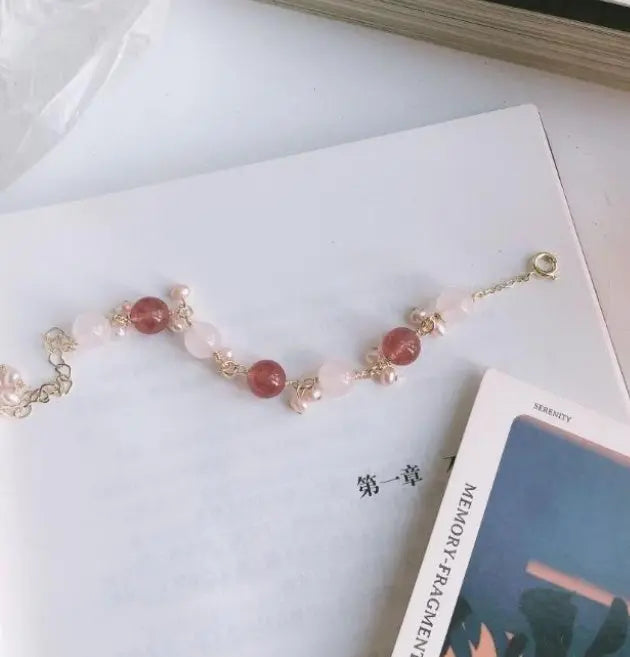 Zhi Zhi Mei Mei Pearl Strawberry Crystal Best Friend Bracelet