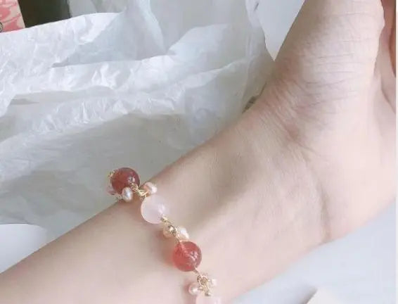 Zhi Zhi Mei Mei Pearl Strawberry Crystal Best Friend Bracelet