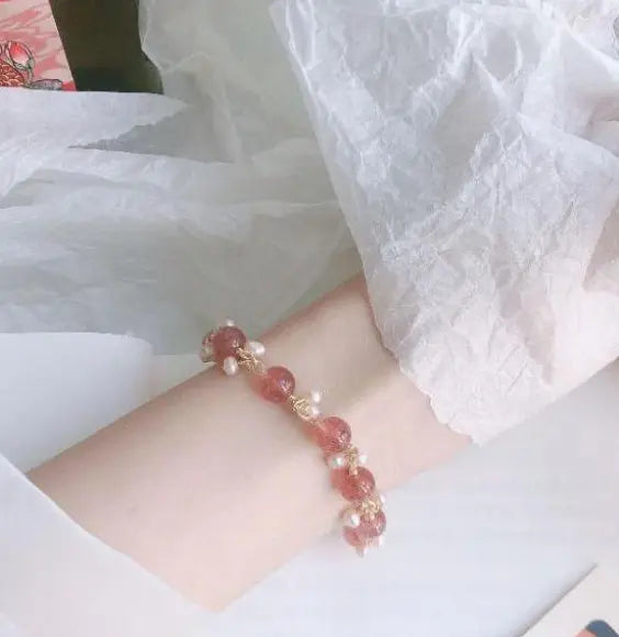 Zhi Zhi Mei Mei Pearl Strawberry Crystal Best Friend Bracelet