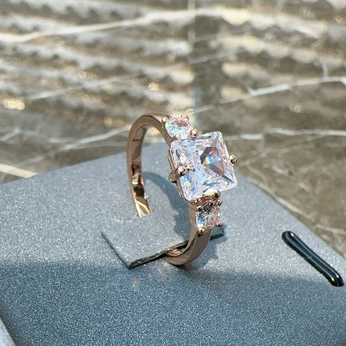 Square Zircon Exquisite Ear Clip Ring