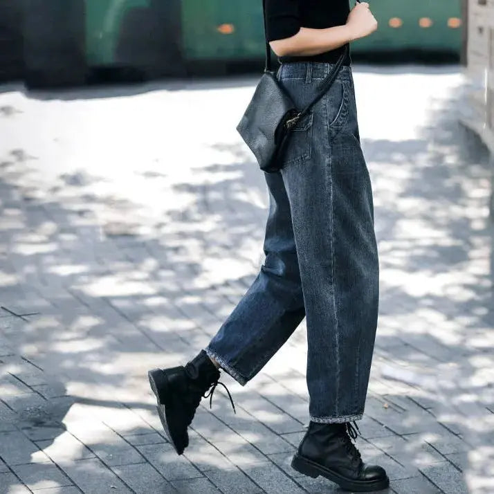Fashionable High Waist Straight Jeans