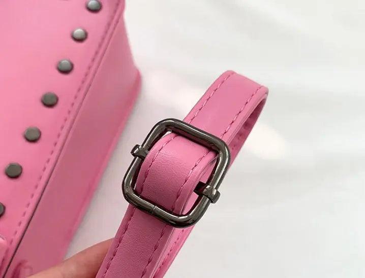New Fashion Rivet Retro Women's Cross-body Bag