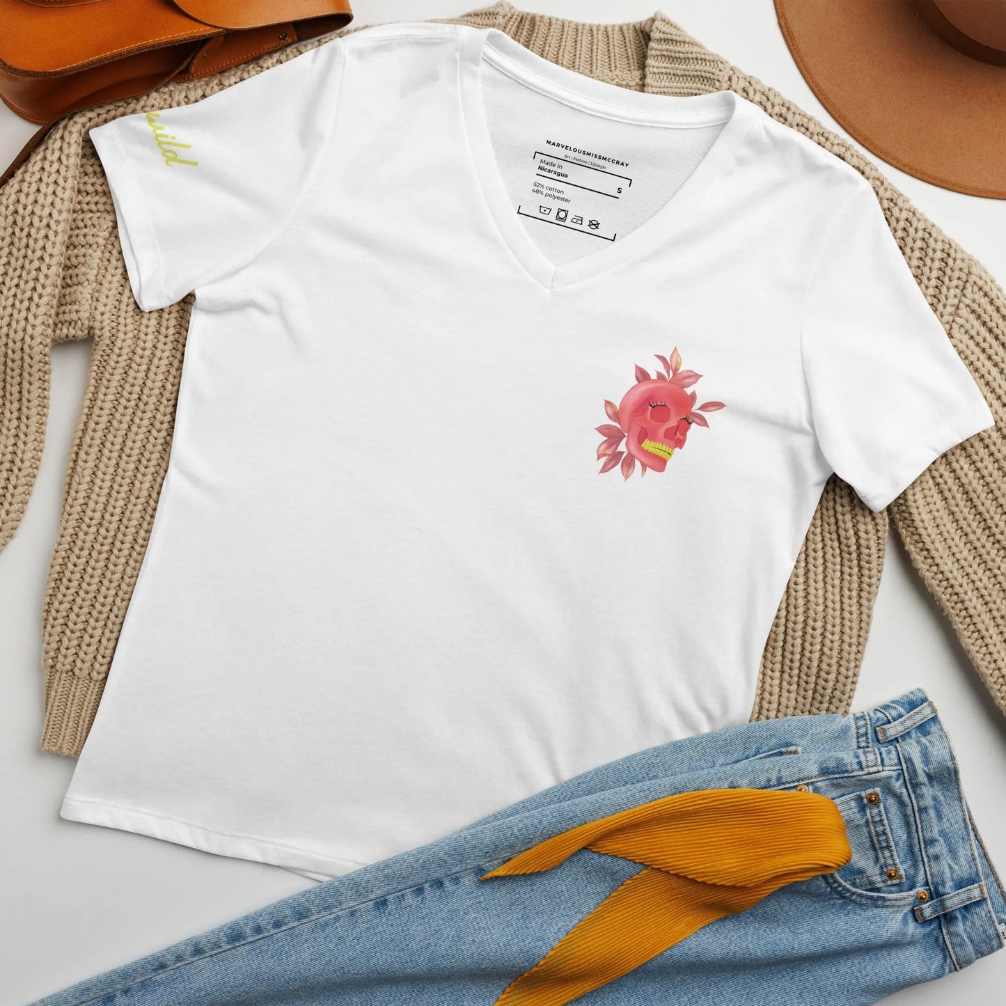 Stay Wild - Lockeres Shirt (V-Ausschnitt) - Marvelous Miss McCray