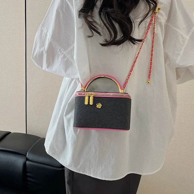 Trendy Crossbody Tasche