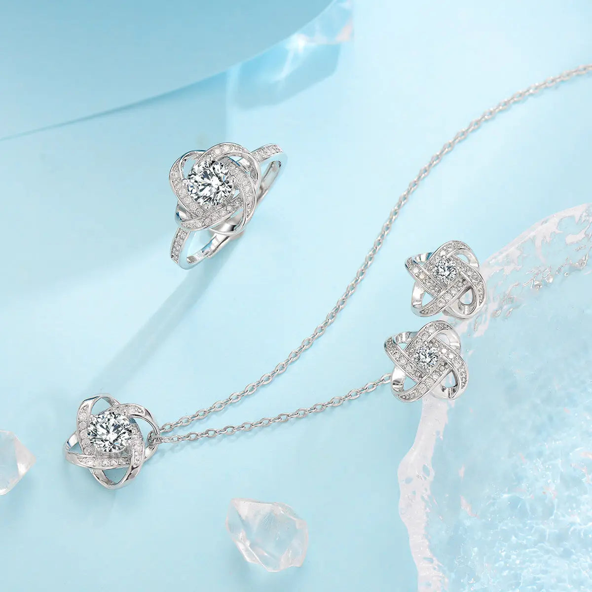 Clover Necklace Pendant Female Clavicle Chain -   0 #