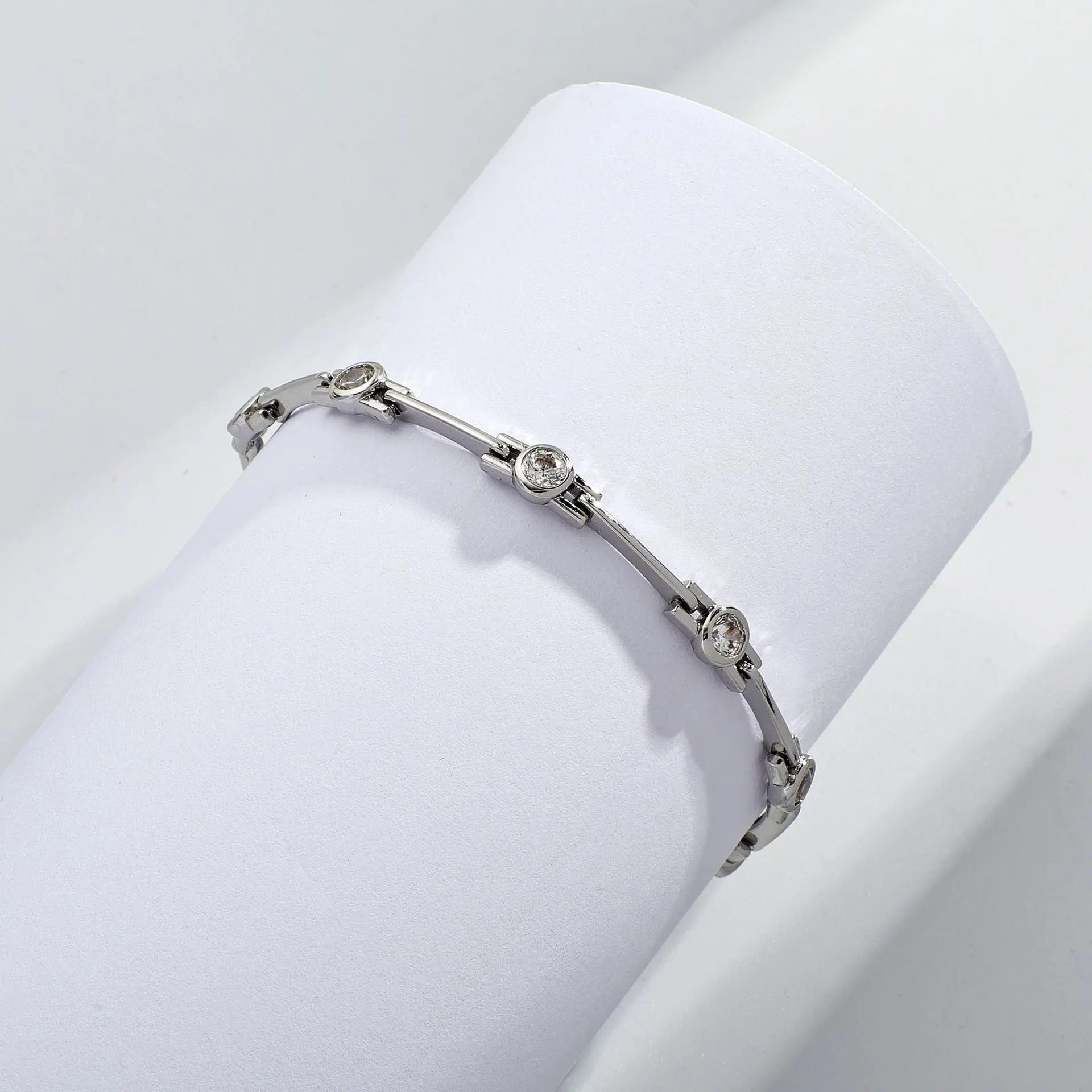 Inlaid Zirconium Bracelet -   0 #