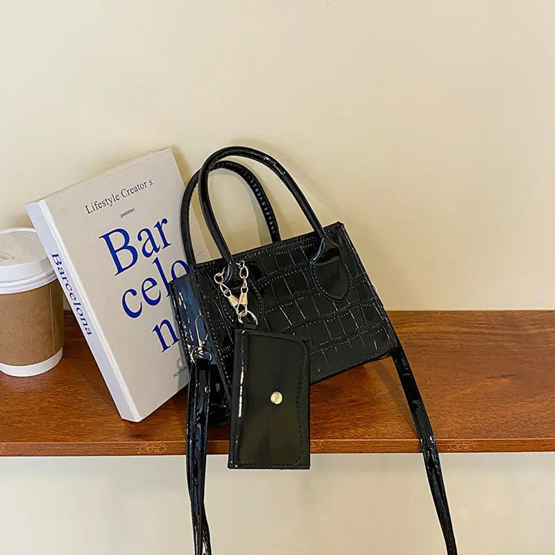 "Itty Bitty" - Schultertasche -   0 #