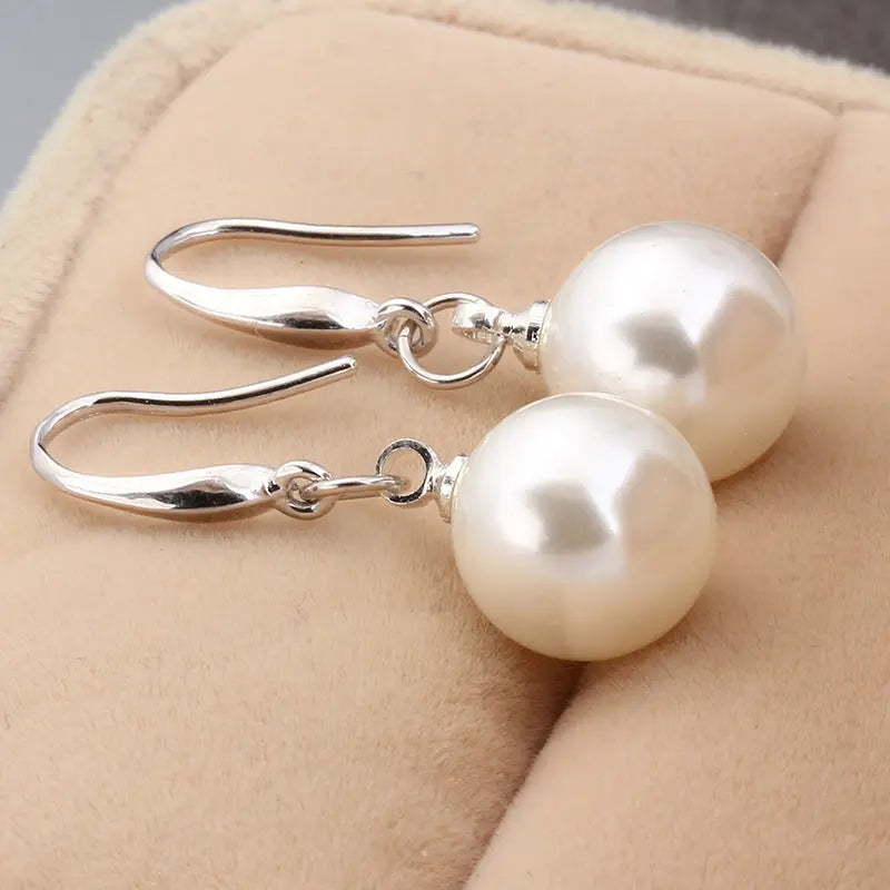 Fashionable Elegant Round Shell Pearl And Pearl Earrings -   0 #