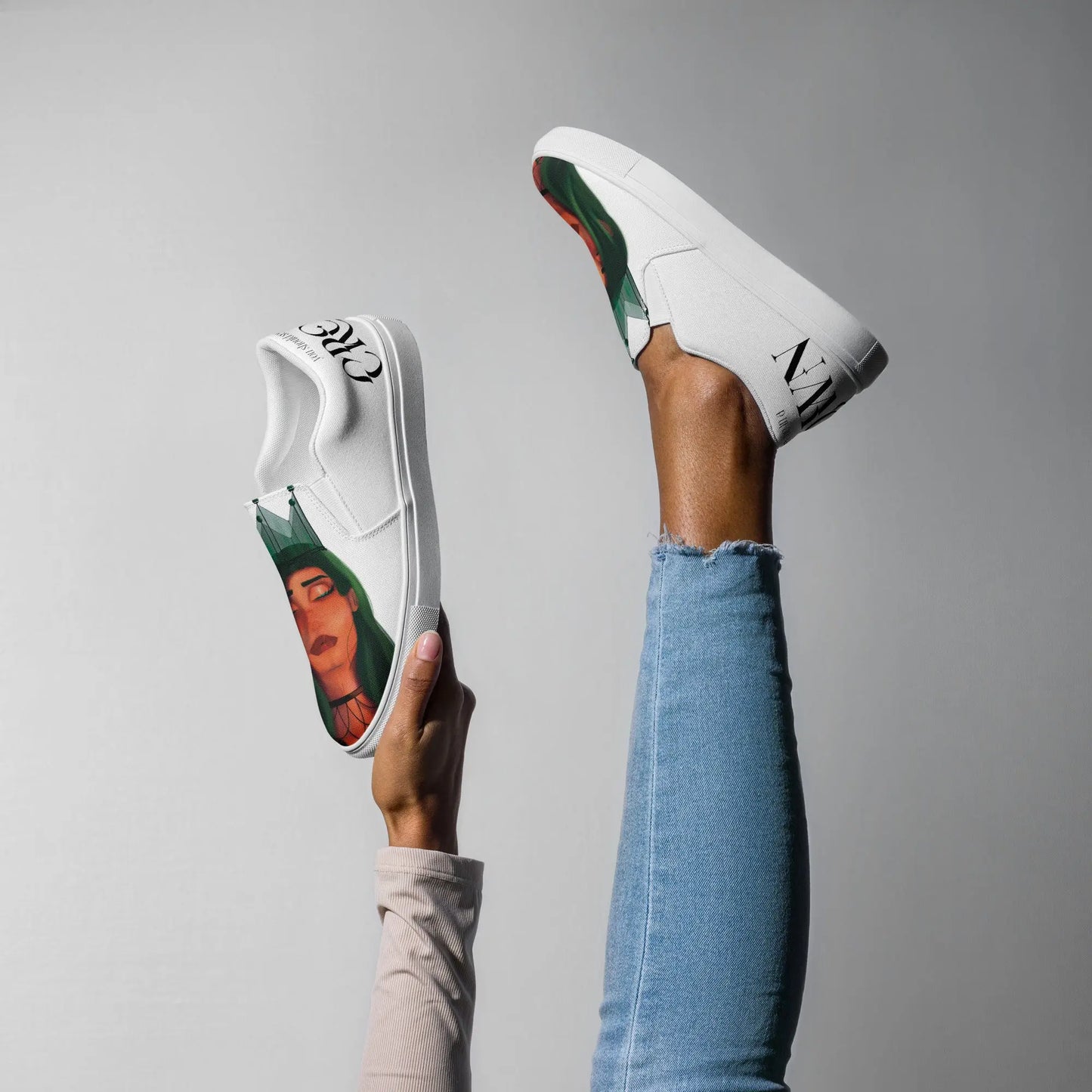 The Crown - Canvas-Slipper -   Canvas High-Top Sneaker, Schlappen, Canvas-Schuhe, Canvas-Slipper #